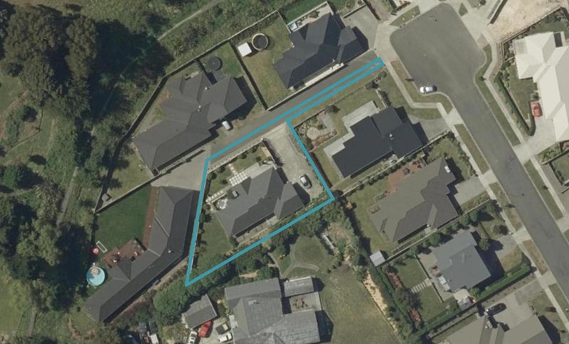 27 Galea Grove, Kelvin Grove, Palmerston North - Carousel 1