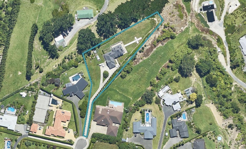 R/14 Jason Place, Pyes Pa, Tauranga - Carousel 1