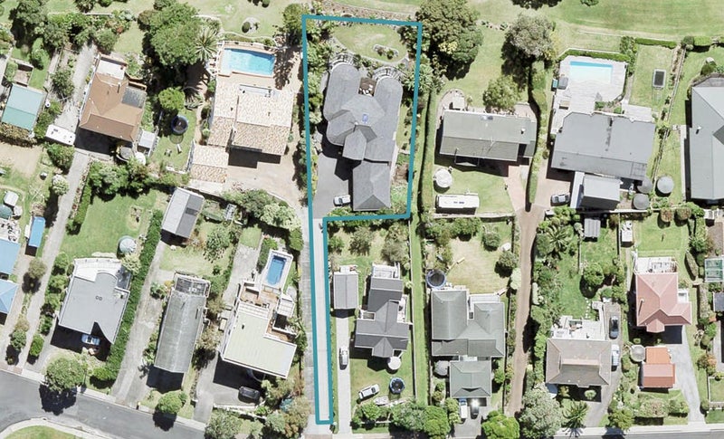 130 Pacific Parade, Army Bay, Whangaparaoa - Carousel 1
