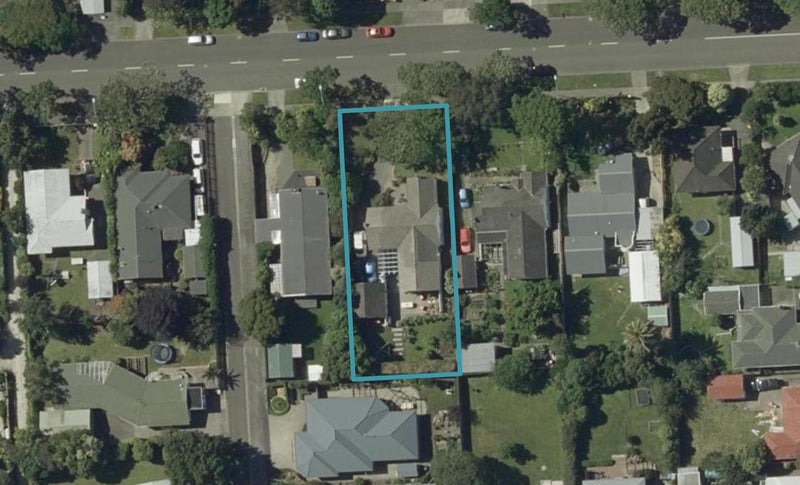 90 Pahiatua Street, Hokowhitu, Palmerston North - Carousel 1