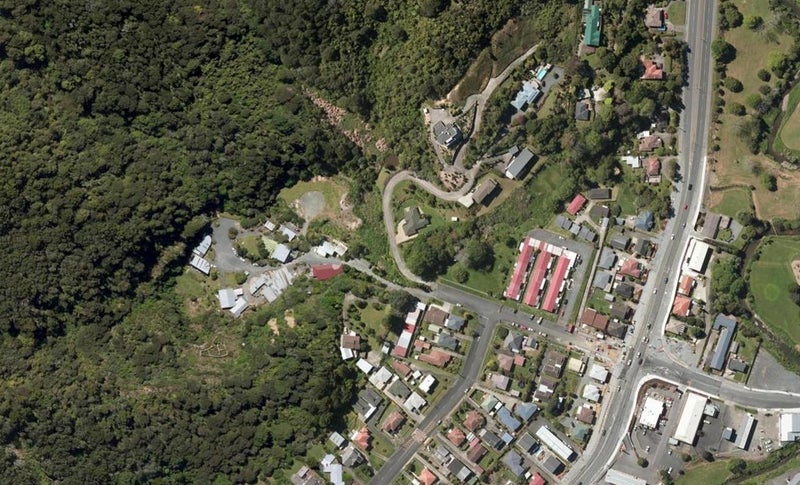 2 High Oaks Way, Avenues, Whangarei - Carousel 1