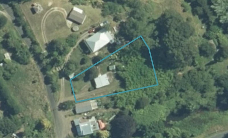 8 Rotoiti Road, OPARAU, Oparau - Carousel 1