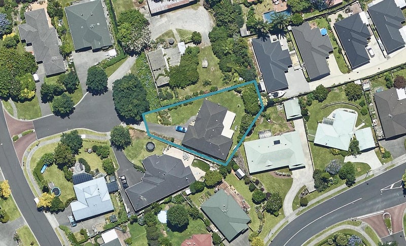 10 Orchid Place, Ohauiti, Tauranga - Carousel 1