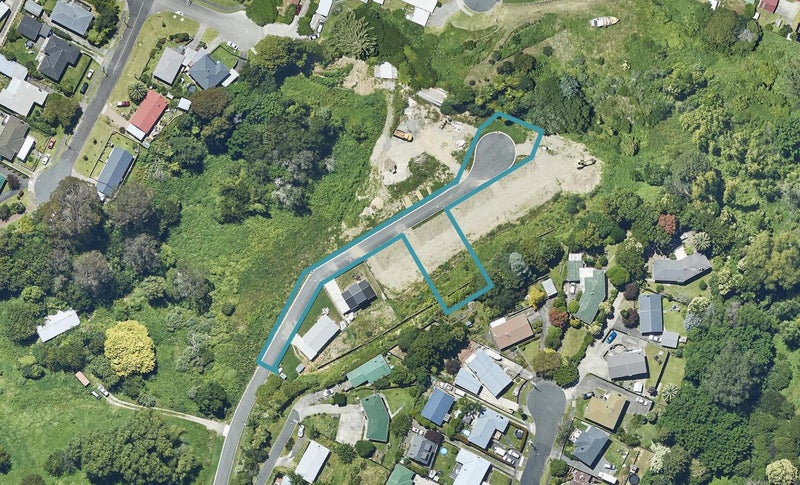 8 Hughan Craig Place, Gate Pa, Tauranga - Carousel 1