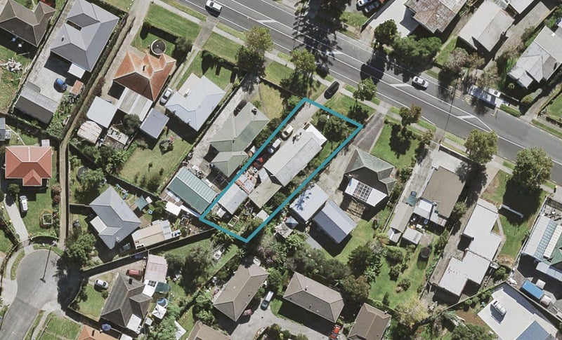 170 Buckland Road, Mangere East, Auckland - Carousel 1