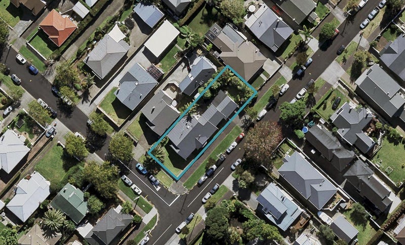 26 Nolan Road, Greenlane, Auckland - Carousel 1