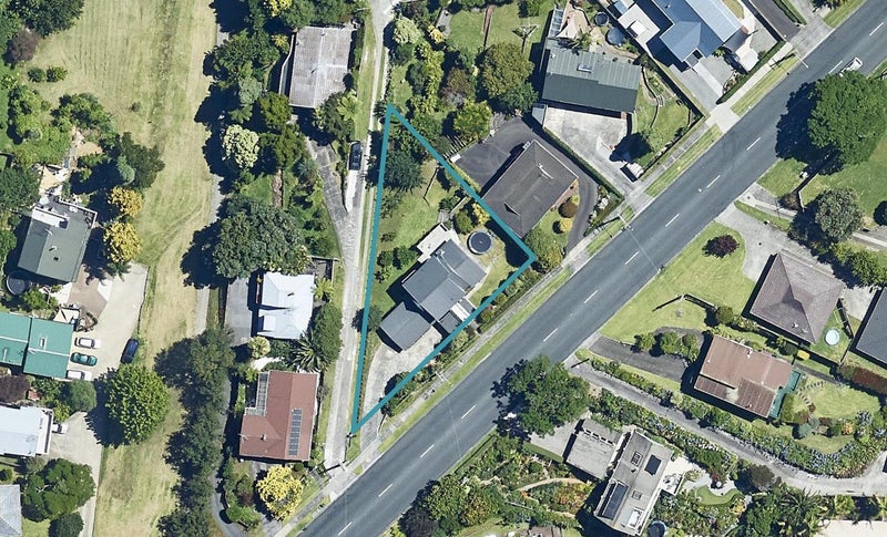 131 Grange Road, Otumoetai, Tauranga - Carousel 1