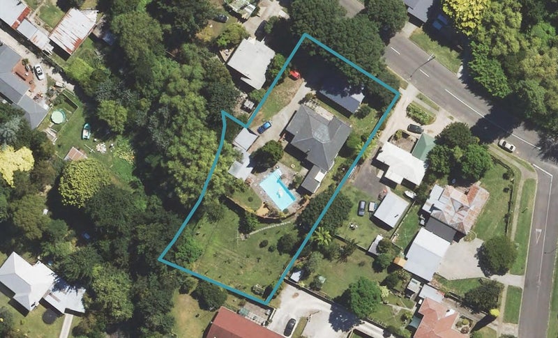 214 Stout Street, Mangapapa, Gisborne - Carousel 1