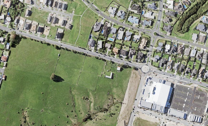 125 Beachlands Road, Beachlands, Auckland - Carousel 1