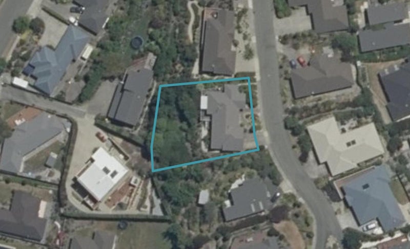 8 Springlea Heights, Atawhai, Nelson - Carousel 1