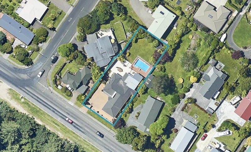 74 Tarawera Road, Lynmore, Rotorua - Carousel 1