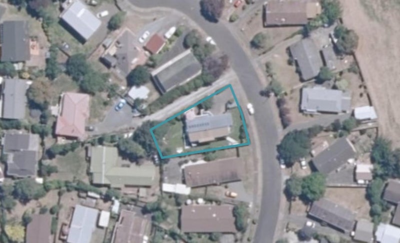 19 Wembley Place, Richmond Heights, Taupo - Carousel 1