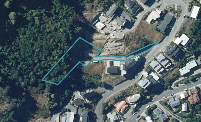 11 Conifer Lane, Queenstown, Queenstown - Carousel 1