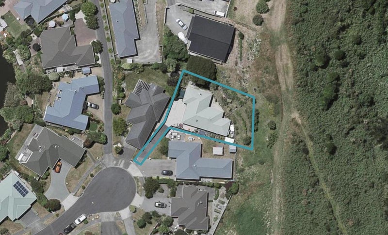 66 Lorna Irene Drive, Raumati South, Paraparaumu - Carousel 1