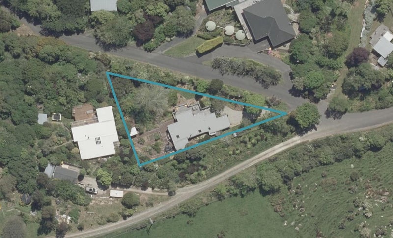 1 Watkins Street, Purakaunui, Port Chalmers - Carousel 1