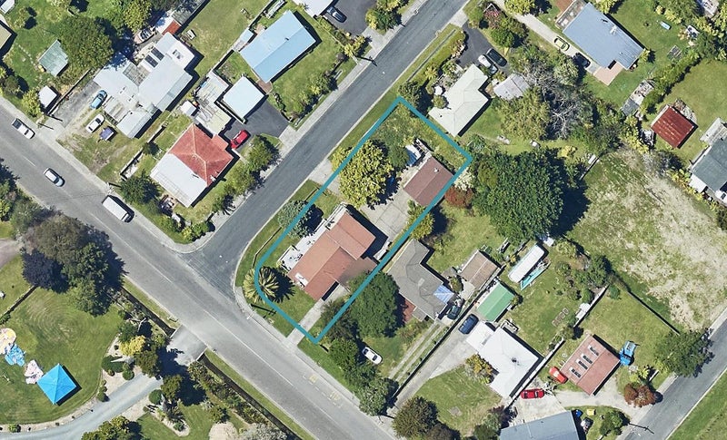 59 Lee Road, Hannahs Bay, Rotorua - Carousel 1