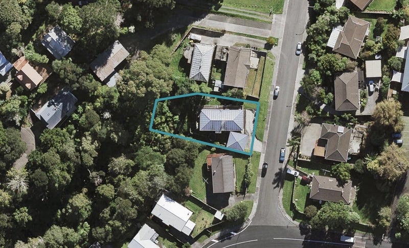 4 Sapphire Place, Bayview, Auckland - Carousel 1
