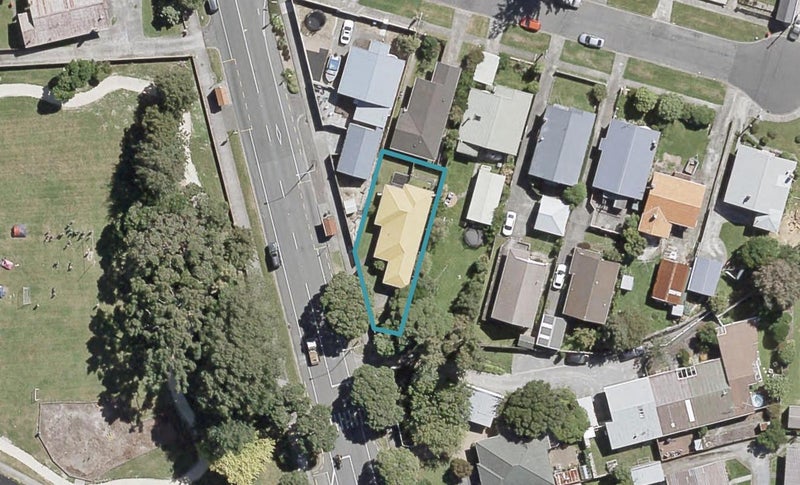 11 Wainui Road, Waiwhetu, Lower Hutt - Carousel 1