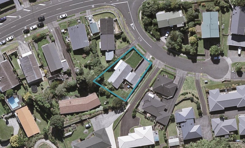 4 Telford Street, Merrilands, New Plymouth - Carousel 1