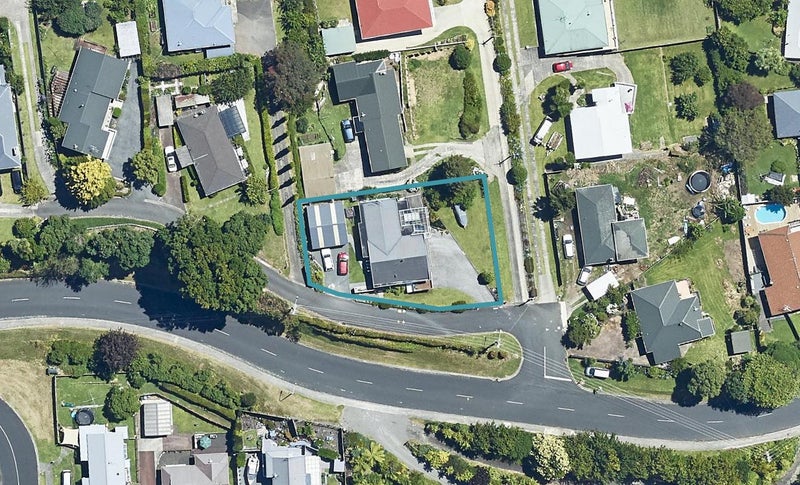 165 Darraghs Road, Brookfield, Tauranga - Carousel 1