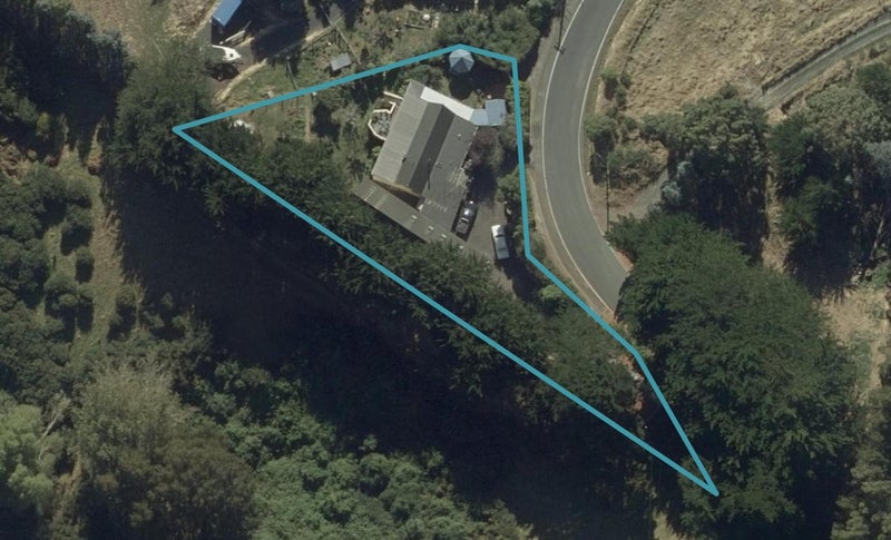 1683 Highcliff Road, Portobello, Dunedin - Carousel 1