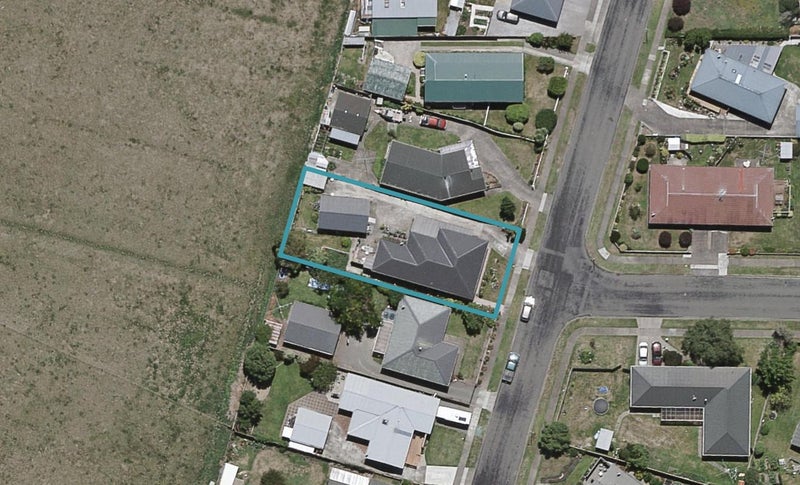 6 Stiles Avenue, Waipukurau, Waipukurau - Carousel 1