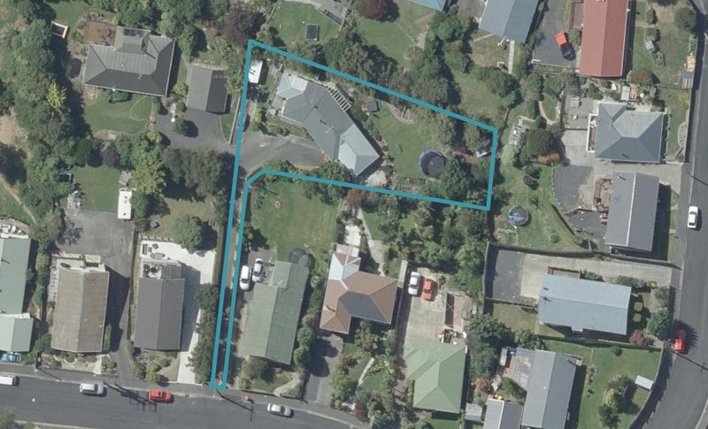 37 Roy Crescent, Concord, Dunedin - Carousel 1
