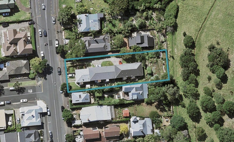5/0 Victoria Road, Devonport, Auckland - Carousel 1