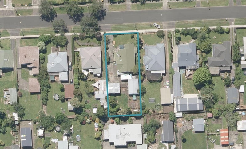 24 Boydfield Street, Whanganui East, Whanganui - Carousel 1