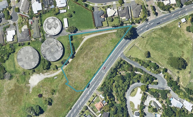 235 Cambridge Road, Bethlehem, Tauranga - Carousel 1