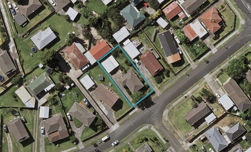 7 Flinders Place, Otara, Auckland - Carousel 1