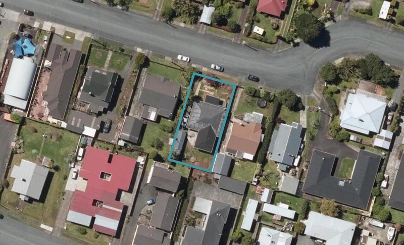 10 Shortland Street, Regent, Whangarei - Carousel 1