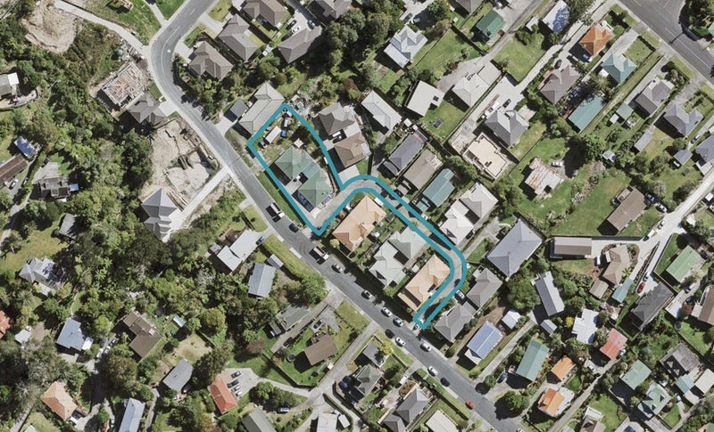 2/51 Sungrove Rise, Sunnyvale, Auckland - Carousel 1