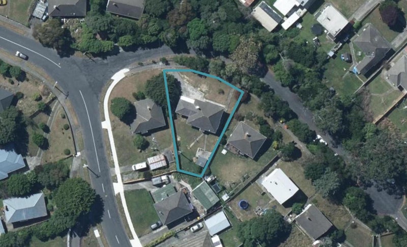 4 Bromley View, Ranui, Porirua - Carousel 1