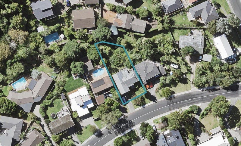 45 Saddleback Rise, Murrays Bay, Auckland - Carousel 1
