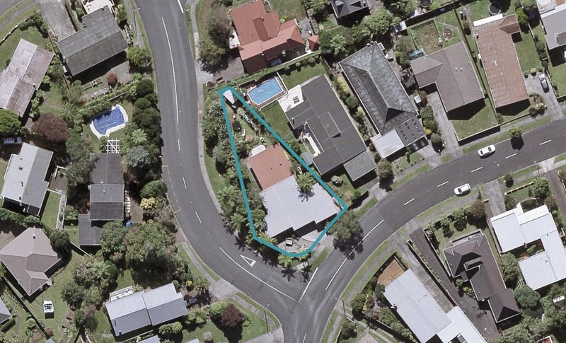 28 Wesley Avenue, Frankleigh Park, New Plymouth - Carousel 1