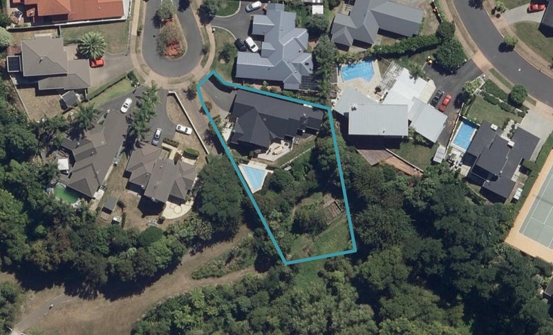 5 Takapu Place, Huntington, Hamilton - Carousel 1