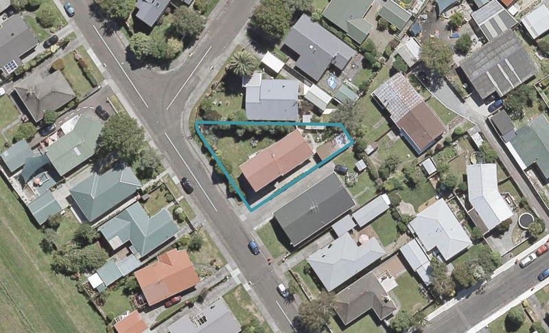 16 Perry Street, Heretaunga, Upper Hutt - Carousel 1