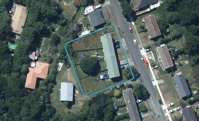 40 Gear Terrace, Ranui, Porirua - Carousel 1