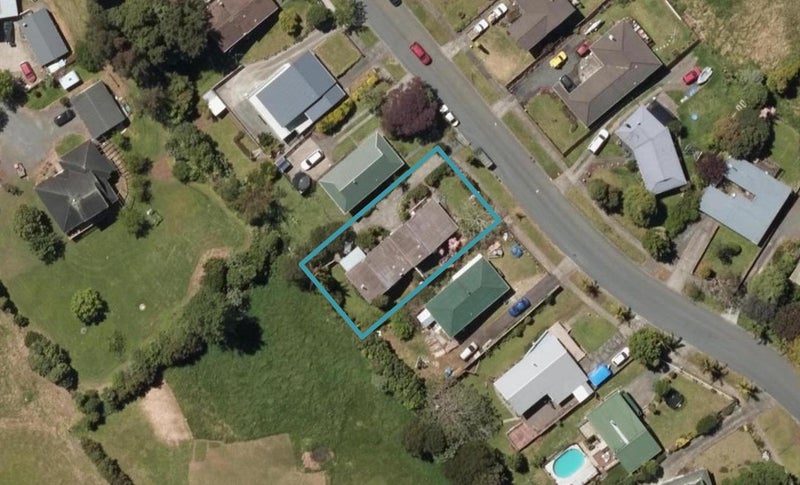 2/25 Escalona Street, Te Kamo, Whangarei - Carousel 1