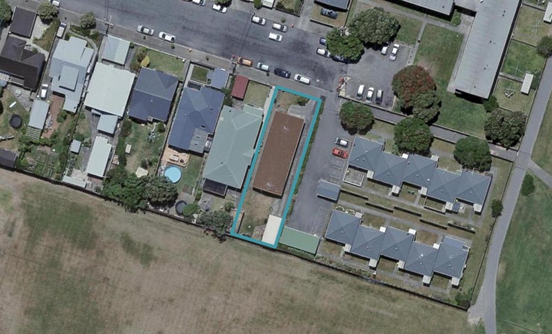 100A Endeavour Street, Lyall Bay, Wellington - Carousel 1