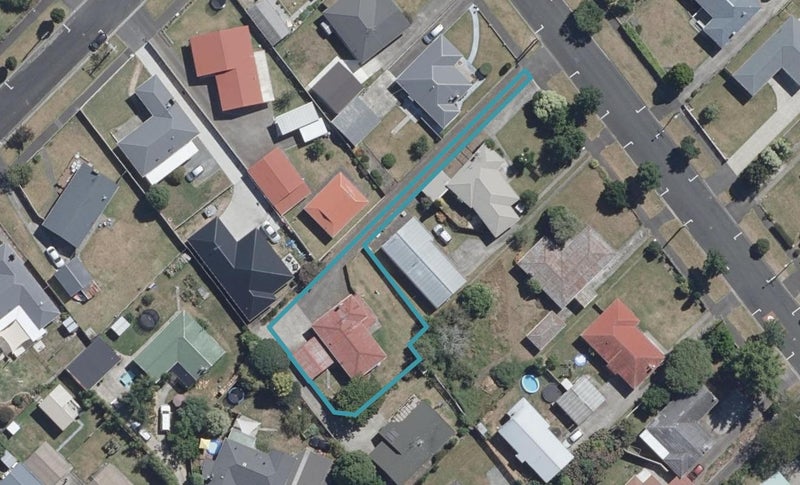 13 Forsyth Street, St Andrews, Hamilton - Carousel 1