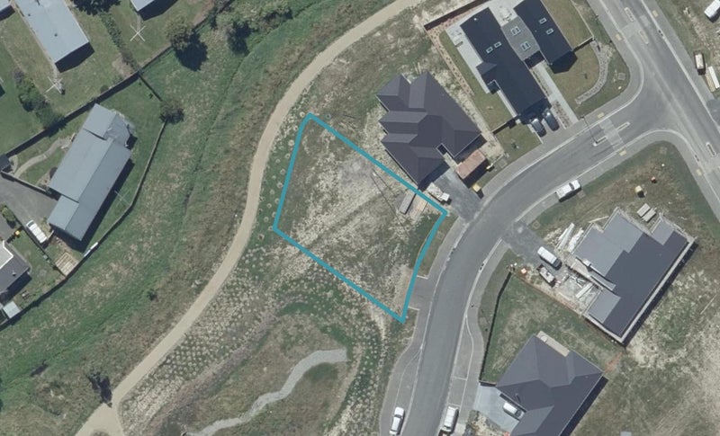 79 Owhiro AVE, MOSGIEL, Dunedin - Carousel 1