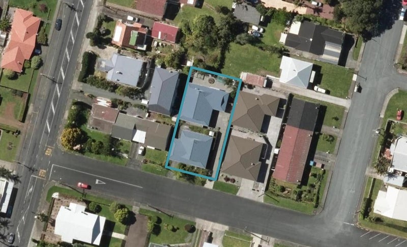 1A Brighton Road, Kensington, Whangarei - Carousel 1