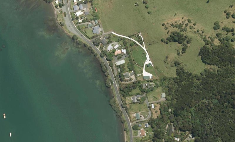 1991 Whangarei Heads Road, Whangarei - Carousel 1
