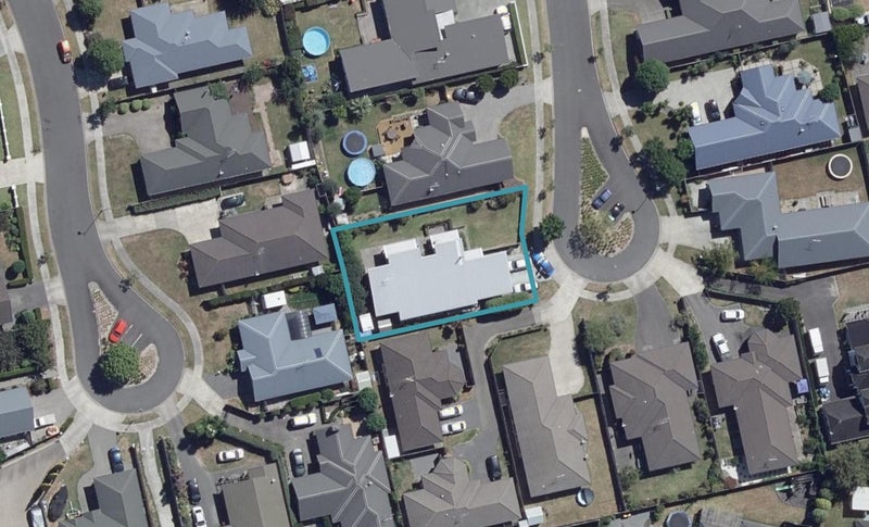 8 Camberley Way, Huntington, Hamilton - Carousel 1