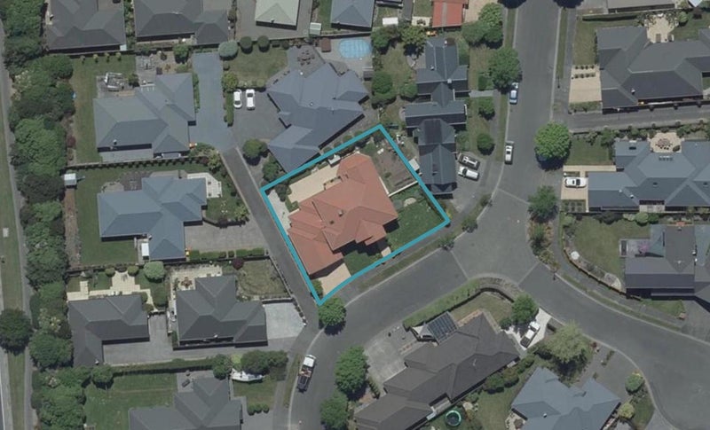 6 Baltimore Green, Shirley, Christchurch - Carousel 1