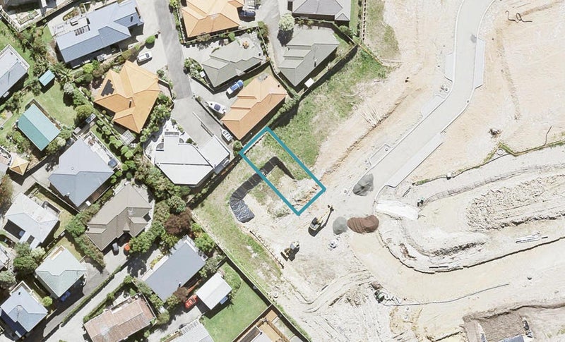 30 Seafarer Crescent, Stanmore Bay, Whangaparaoa - Carousel 1