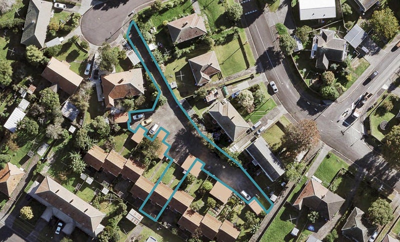 5/4 Arlington Street, Waterview, Auckland - Carousel 1
