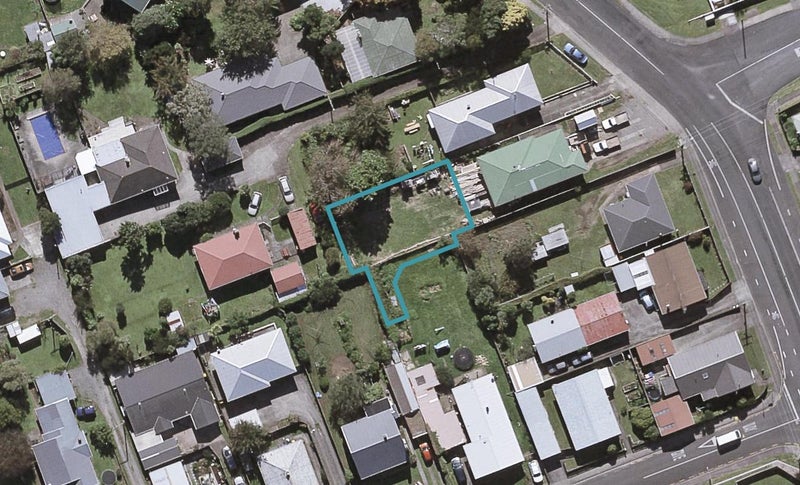6C Walsh Road, Marfell, New Plymouth - Carousel 1